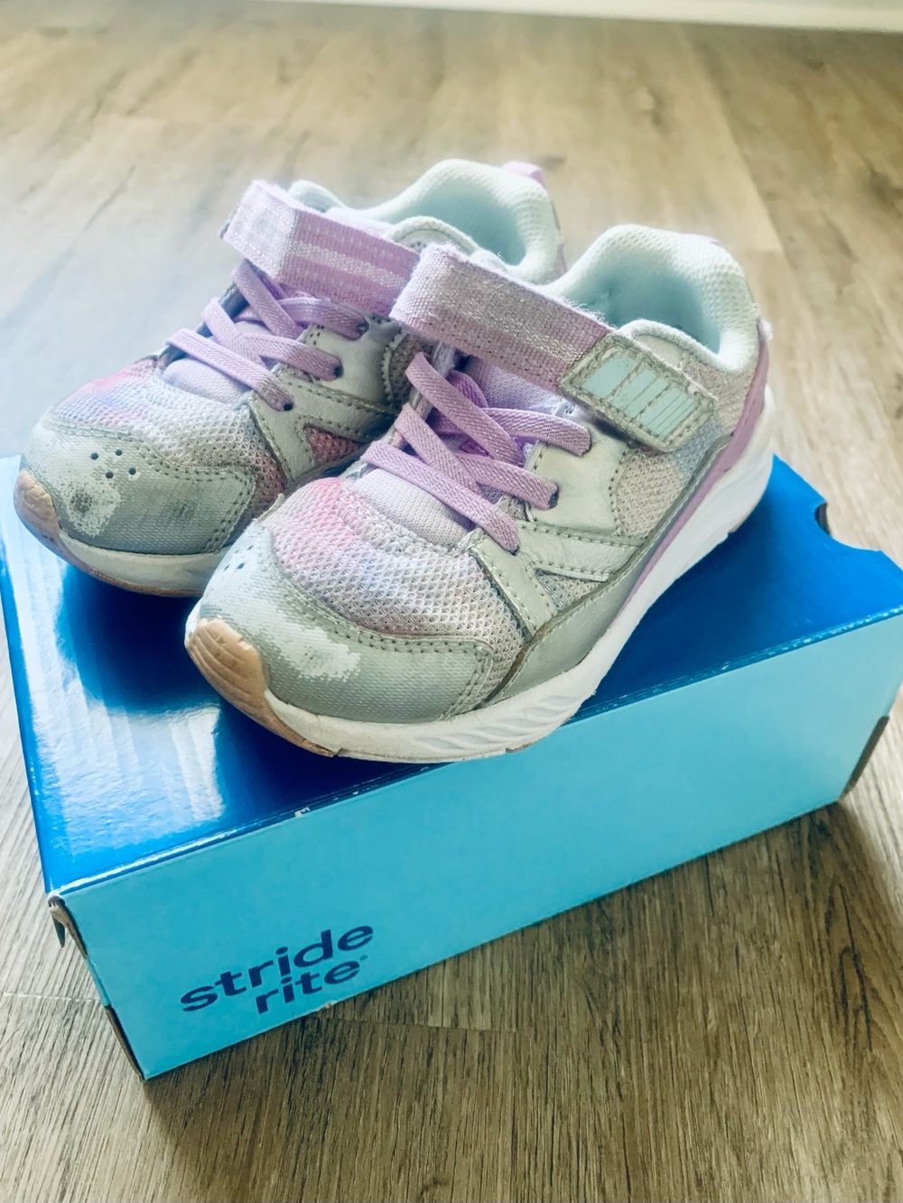 Stride Rite Made2Play M2P Journey 2 Adapt Rainbow Sneaker Hook&Loop Kids 10.5 XW